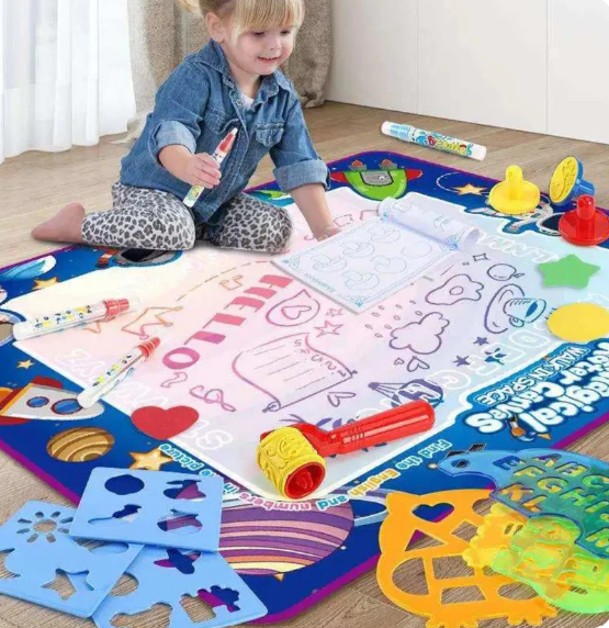 Tapis de dessin magique à l'eau